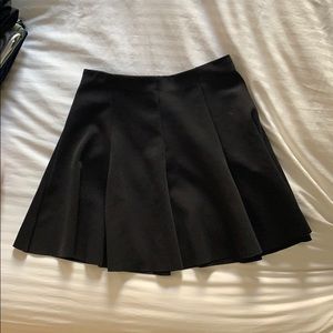 Black Zara miniskirt